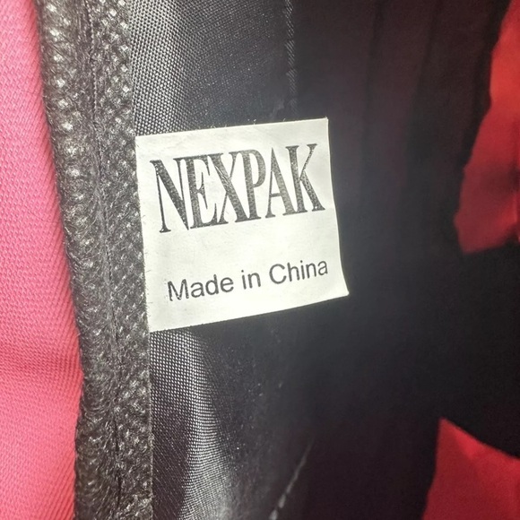 NexPak Tactical Sling Shoulder Hiking Backpack Pink Black Crossbody Travel 21” - Picture 9 of 14